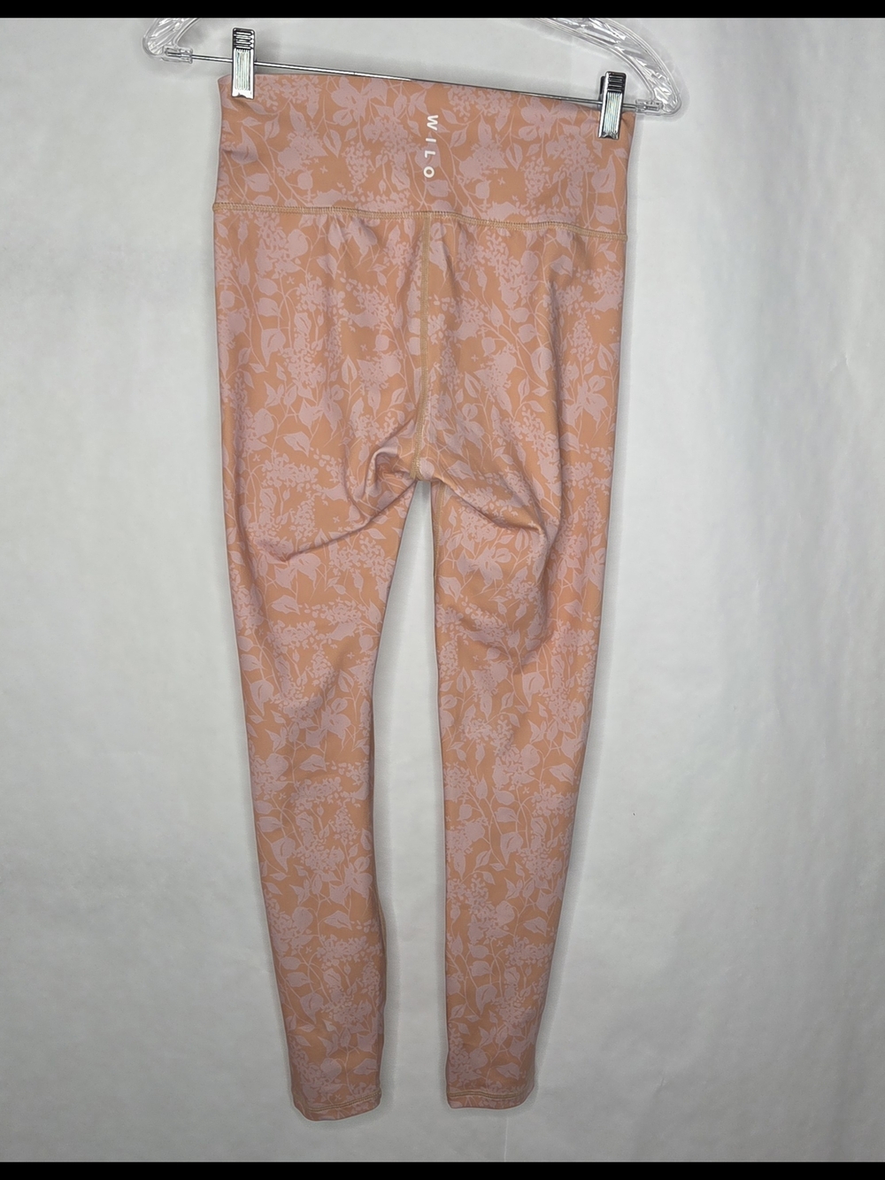 WILO The Label Peach-Beige Activewear Set - Picture 5 of 11